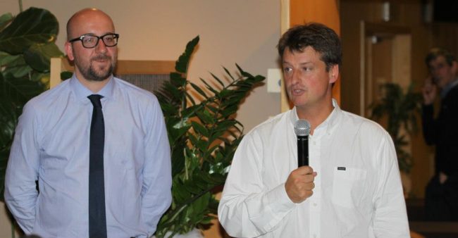 971547_453421971408276_2060200007_n